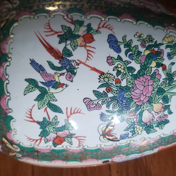 VINTAGE FAMILLE ROSE VASE - Picture 6 of 13